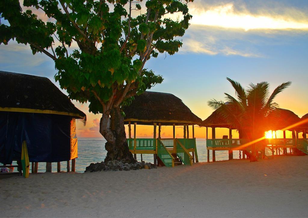 Taufua Beach Fales Lalomanu Room photo